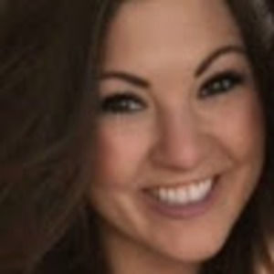 Meet your Posher, Alicia